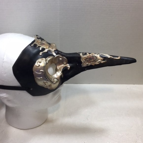 Unique Carnival Venetian Mask Doctor of The Plague w/Gold Embellishment & Pics - Picture 6 of 16